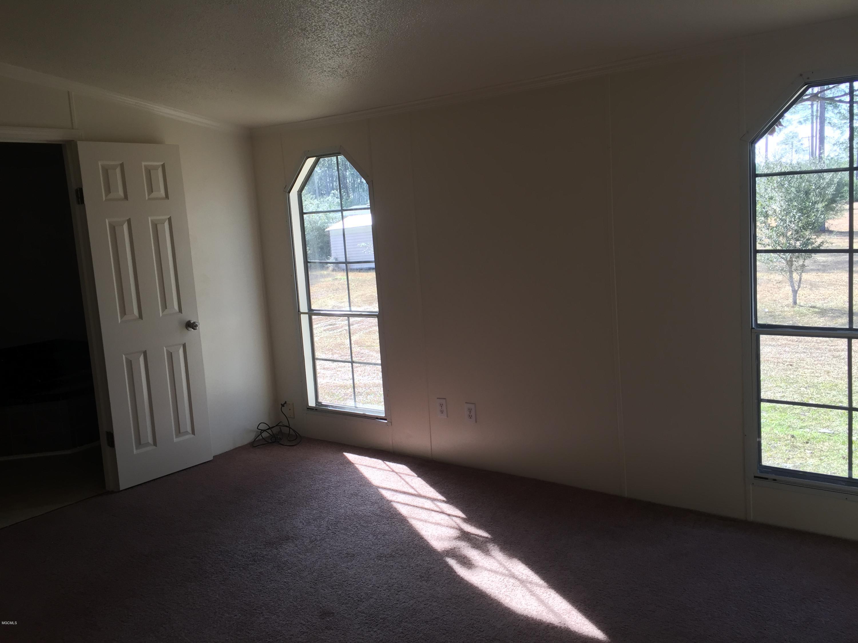 12208 Ridgeland Road Vancleave, MS 39565 - Photo 7 of 36 IMG_3642