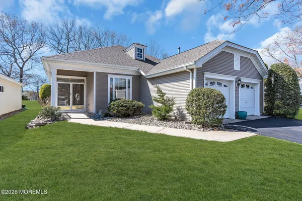 $605,000 | 27 Greenfields Drive, Lakewood, NJ 08701