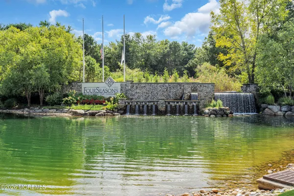 $605,000 | 27 Greenfields Drive, Lakewood, NJ 08701