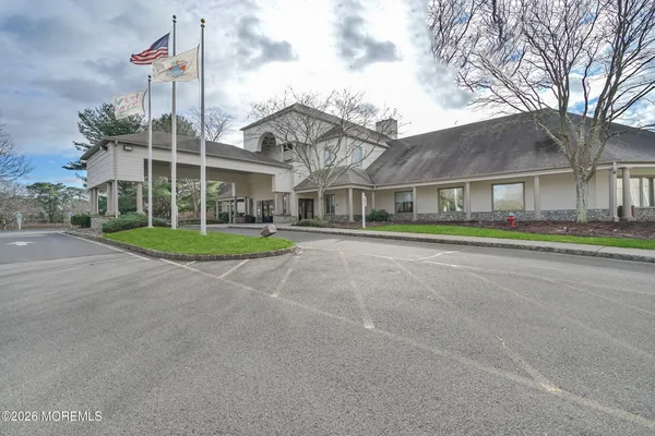 $605,000 | 27 Greenfields Drive, Lakewood, NJ 08701