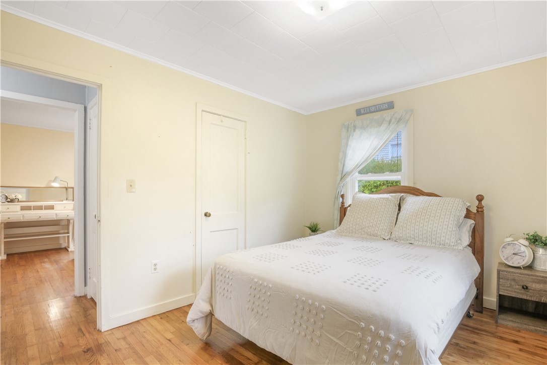 86 Weekapaug Road Westerly, RI 02891 - Photo 15 of 23