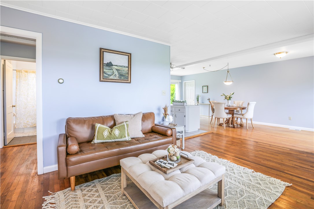 86 Weekapaug Road Westerly, RI 02891 - Photo 7 of 23