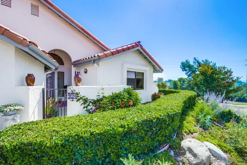 924 Ridge Heights Drive Fallbrook, CA 92028 - Photo 6 of 75