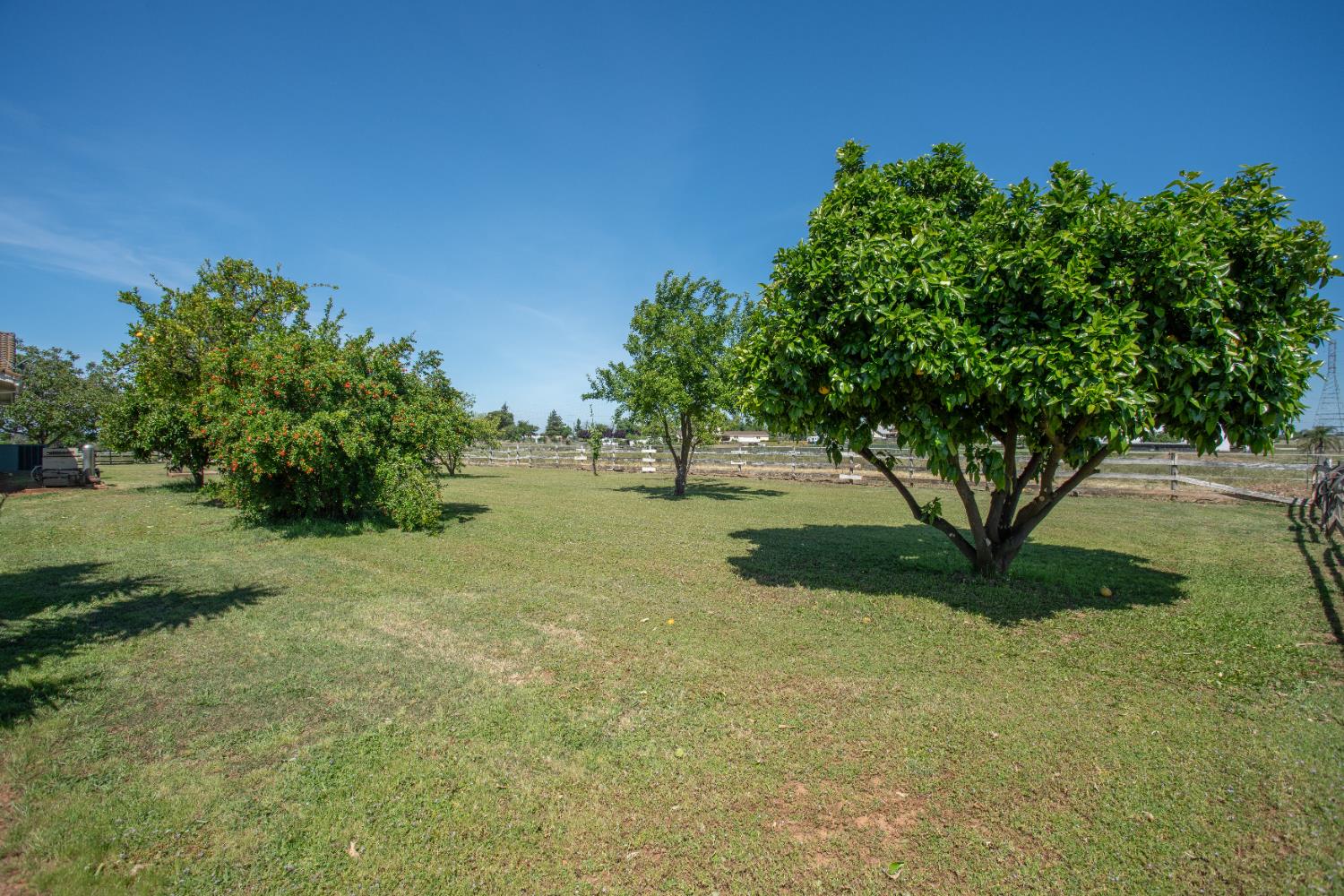 6323 Excelsior Road Sacramento, CA 95830 - Photo 46 of 75