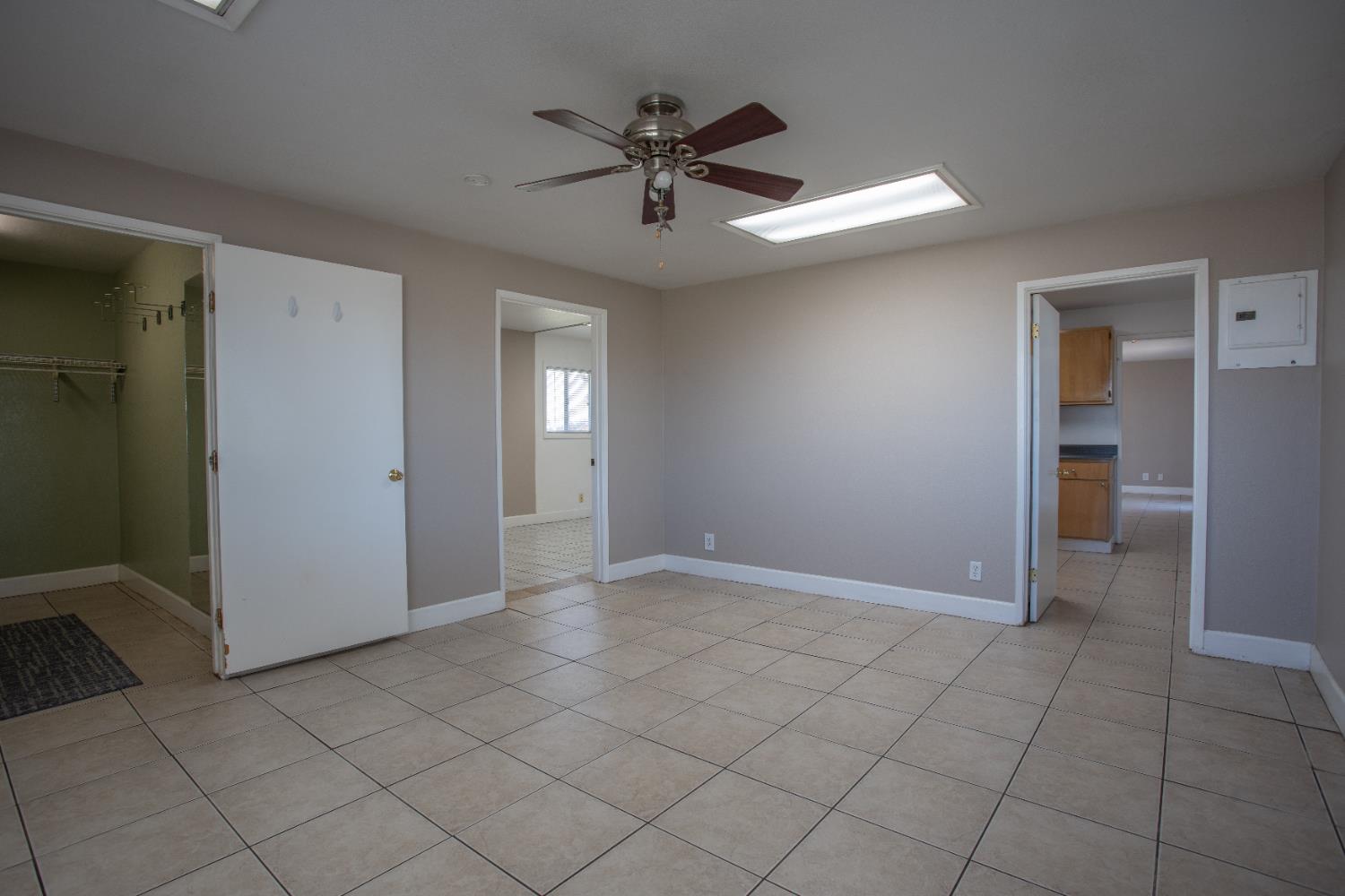6323 Excelsior Road Sacramento, CA 95830 - Photo 55 of 75