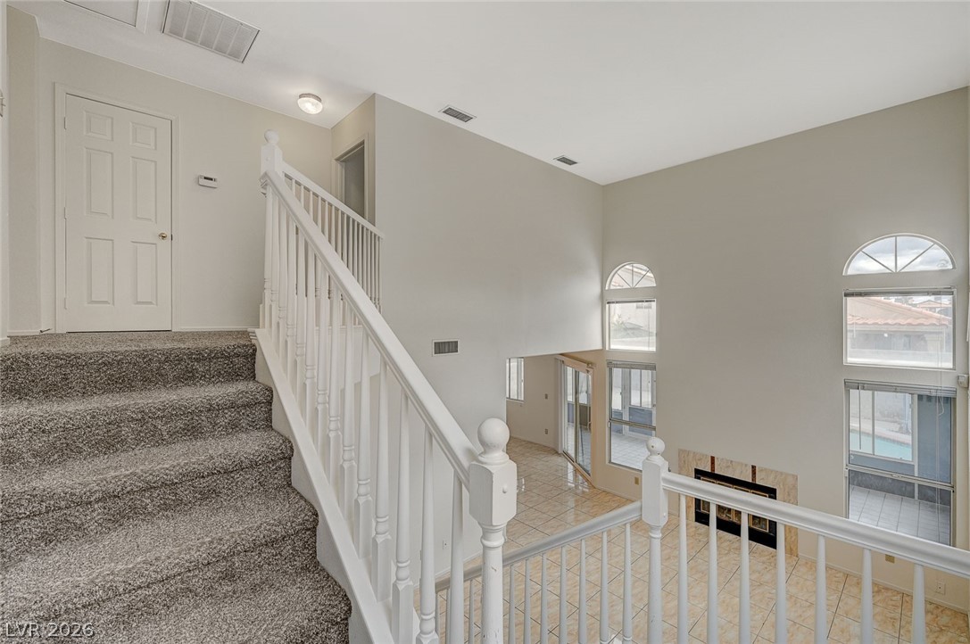 8021 Redskin Circle Las Vegas, NV 89145 - Photo 15 of 47