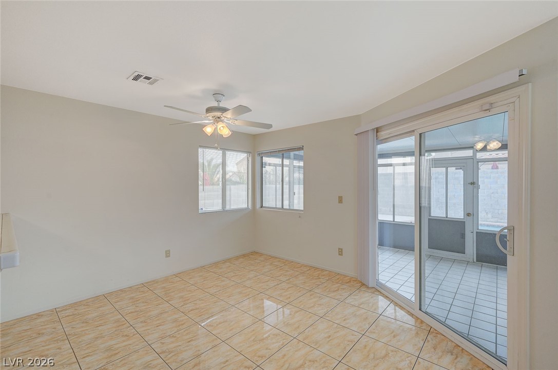 8021 Redskin Circle Las Vegas, NV 89145 - Photo 18 of 47