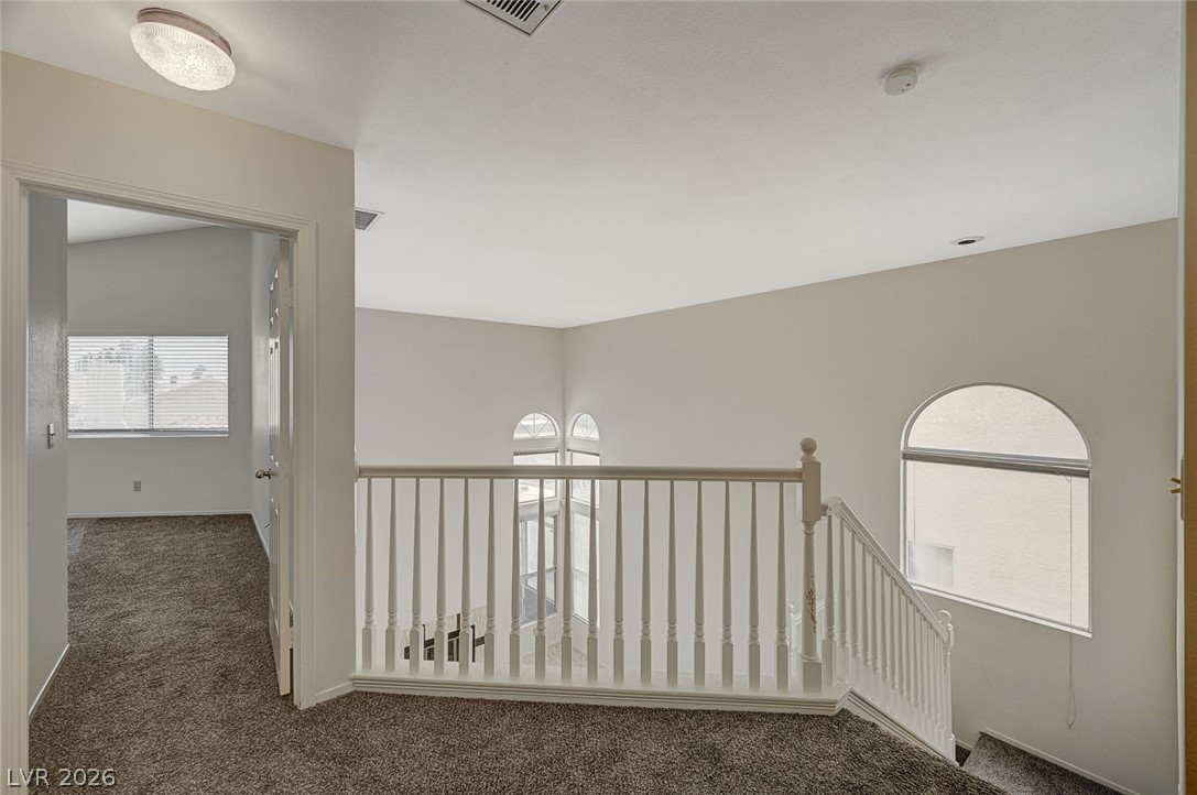 8021 Redskin Circle Las Vegas, NV 89145 - Photo 23 of 47