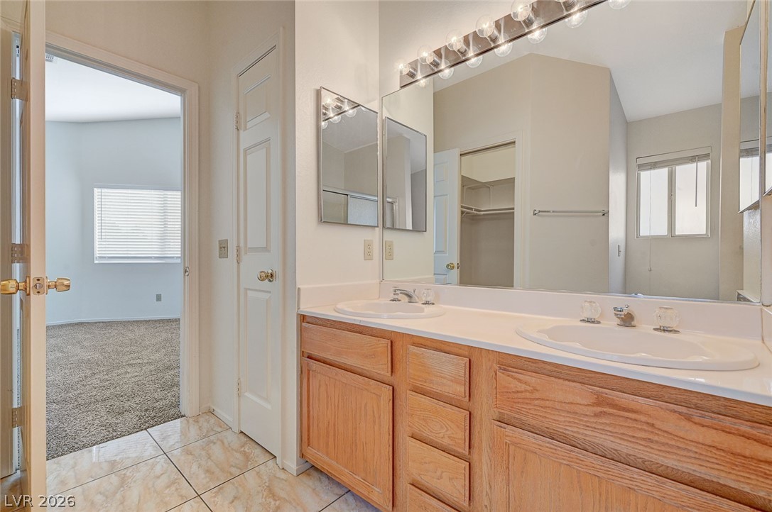 8021 Redskin Circle Las Vegas, NV 89145 - Photo 27 of 47