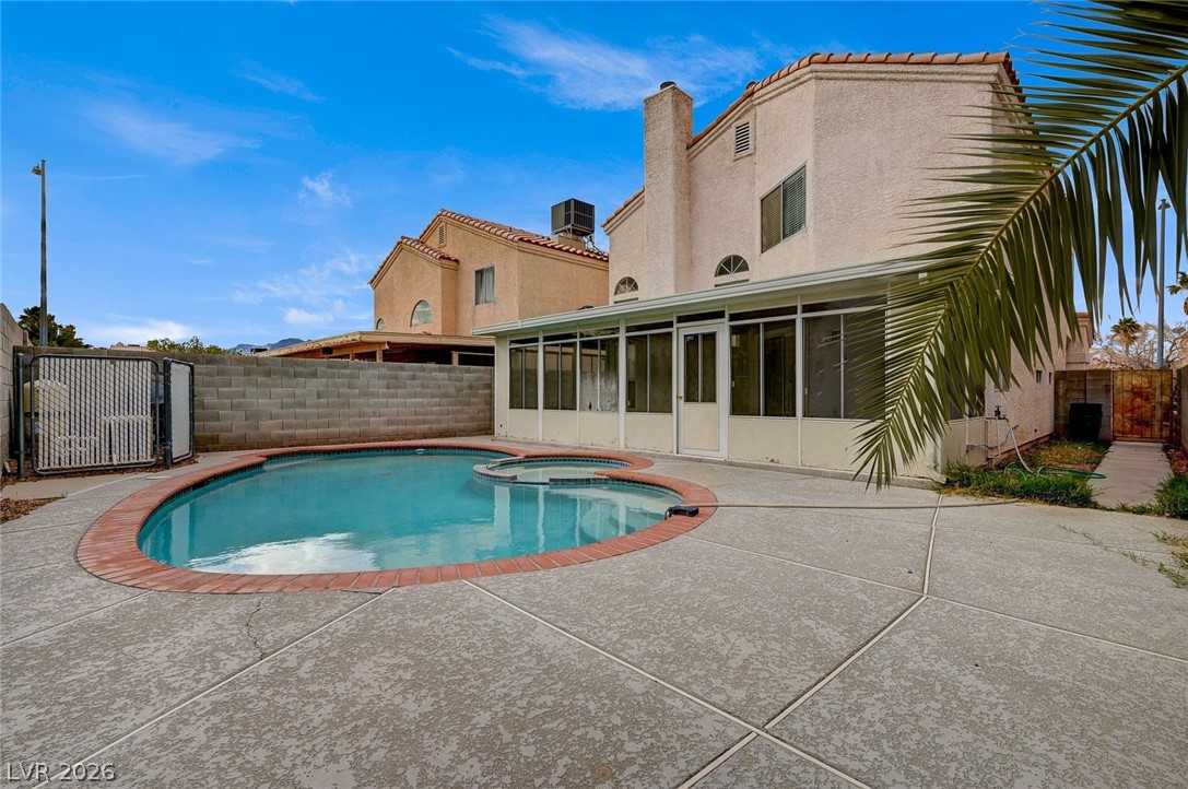 8021 Redskin Circle Las Vegas, NV 89145 - Photo 43 of 47