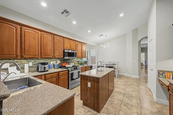 $669,900 | 3644 South Danielson Way, Chandler, AZ 85286