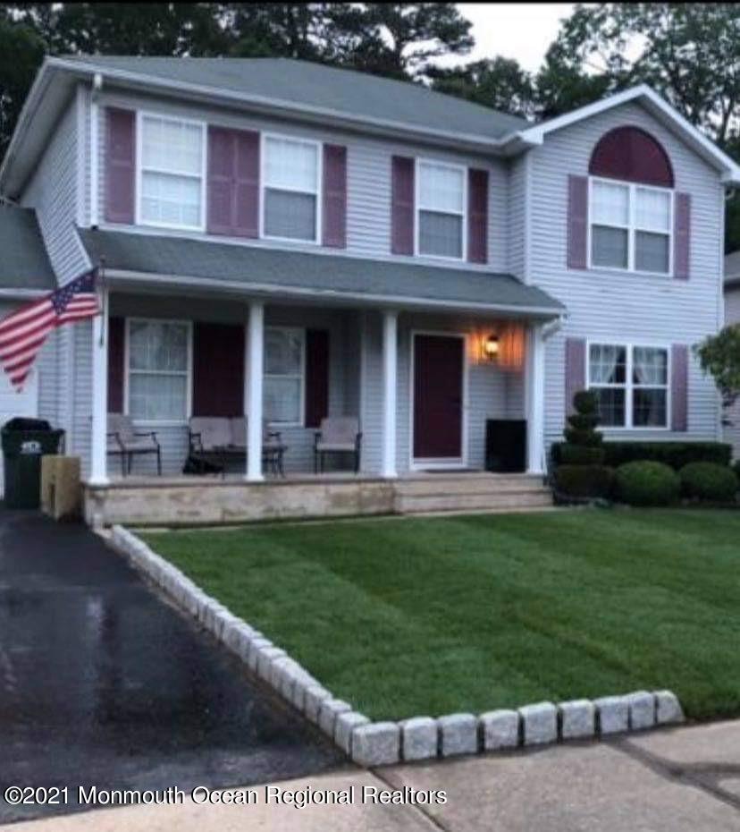 68 Diamond Lane Howell, NJ 07731 - Photo 1 of 28 89330FA9-FEDE-4619-A25A-F69E270DC0F4