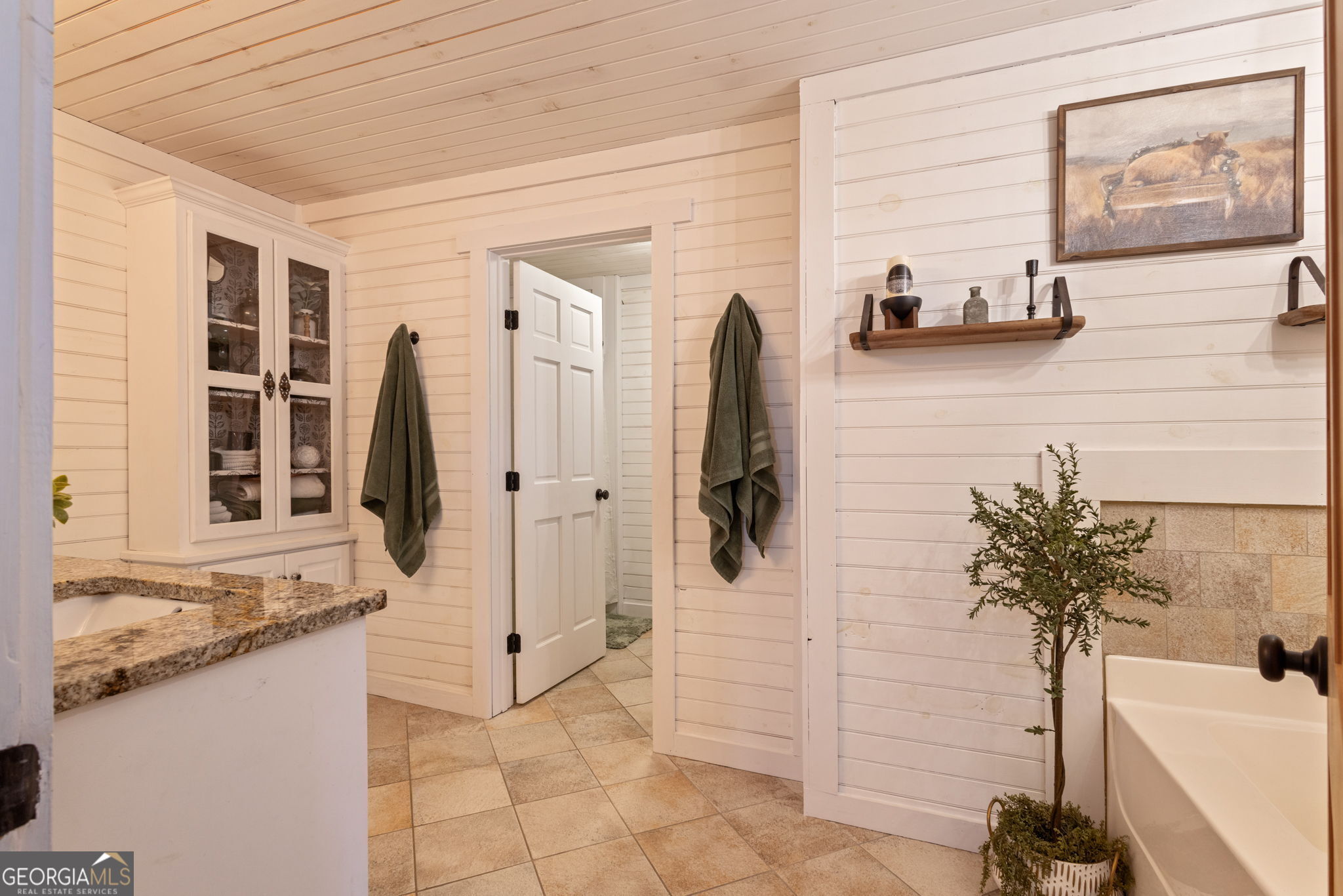 1382 Intermediate Road Harlem, GA 30814 - Photo 18 of 67 a view of a entryway