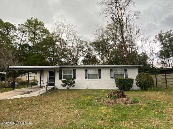 $1,400 | 815 La Marche Drive, Jacksonville, FL 32205