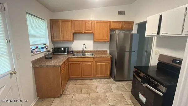 $1,400 | 815 La Marche Drive, Jacksonville, FL 32205