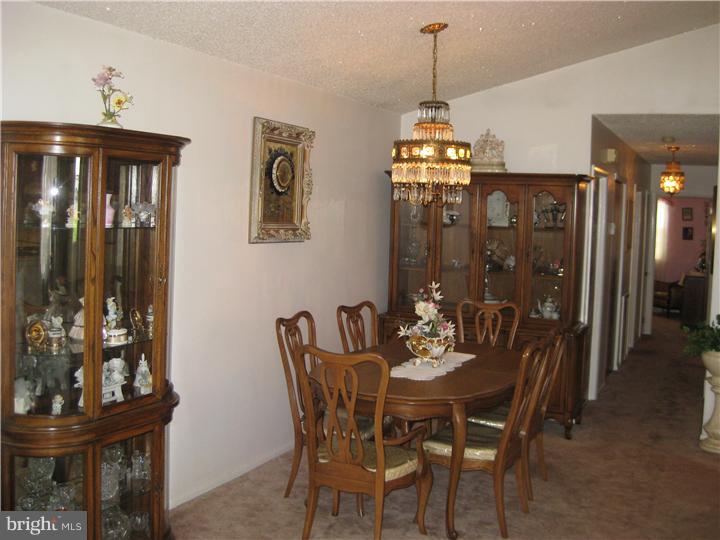 3300 Red Lion Road Philadelphia, PA 19114 - Photo 6 of 17 Dining Room