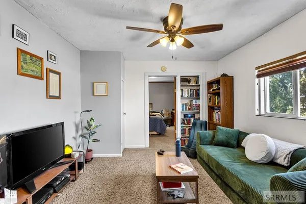$465,000 | 308 East 3rd North, Unit 14, St. Anthony, ID 83445