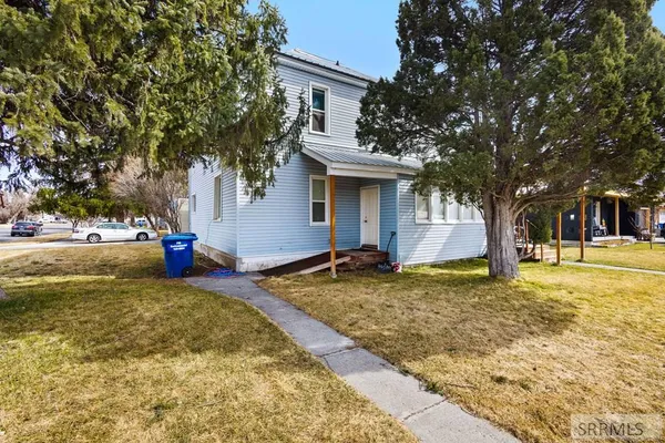 $465,000 | 308 East 3rd North, Unit 14, St. Anthony, ID 83445