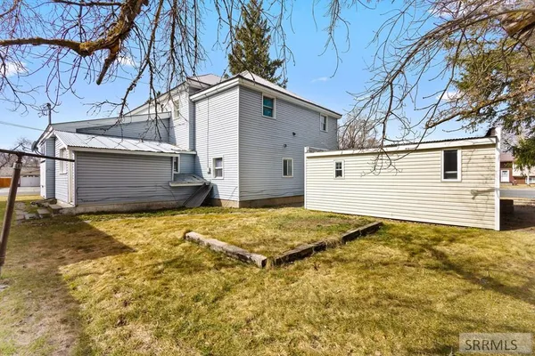 $465,000 | 308 East 3rd North, Unit 14, St. Anthony, ID 83445