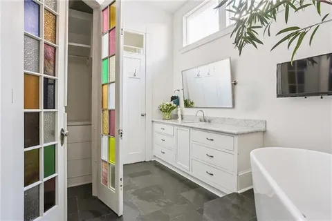 $945,000 | 2126 Brainard Street, New Orleans, LA 70113