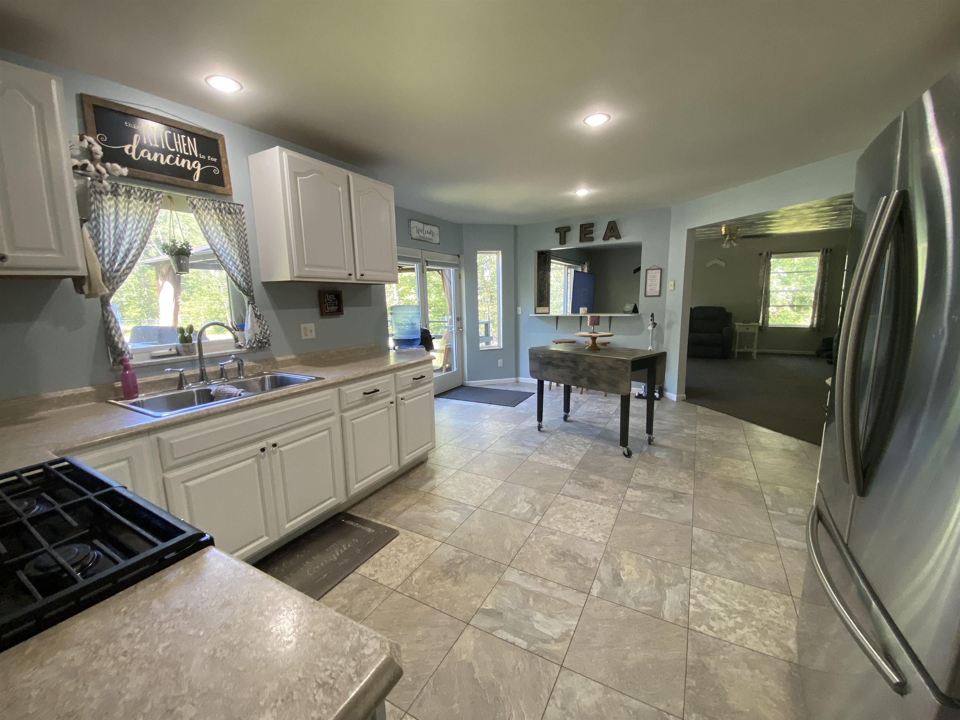 884 South Hawkins Road Gladwin, MI 48624 - Photo 7 of 39