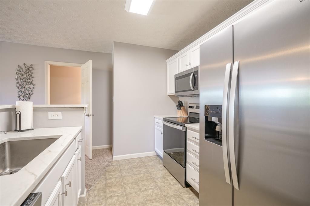 11475 Clay Court, Unit 103 Fishers, IN 46037 - Photo 17 of 40