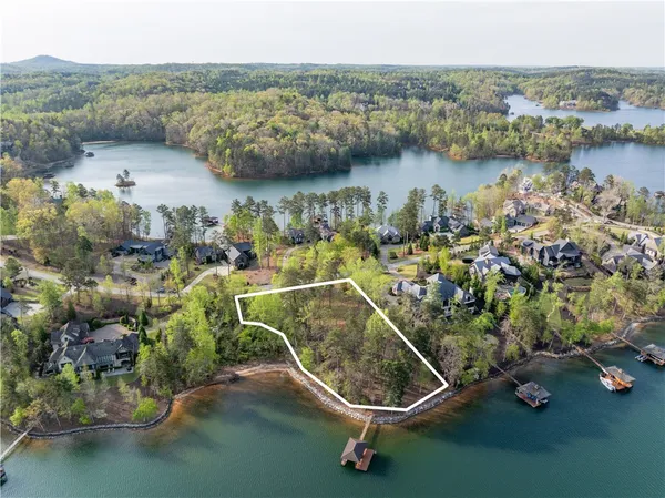 $2,650,685 | 390 Peninsula Ridge, Sunset, SC 29685