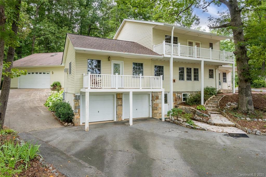43 Bridgette Loop Road Hendersonville, NC 28791 - Photo 1 of 38 Gallery Image 1
