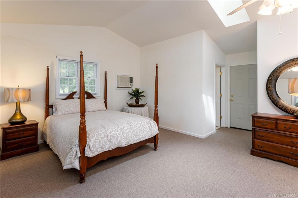 43 Bridgette Loop Road Hendersonville, NC 28791 - Photo 14 of 38 Gallery Image 14