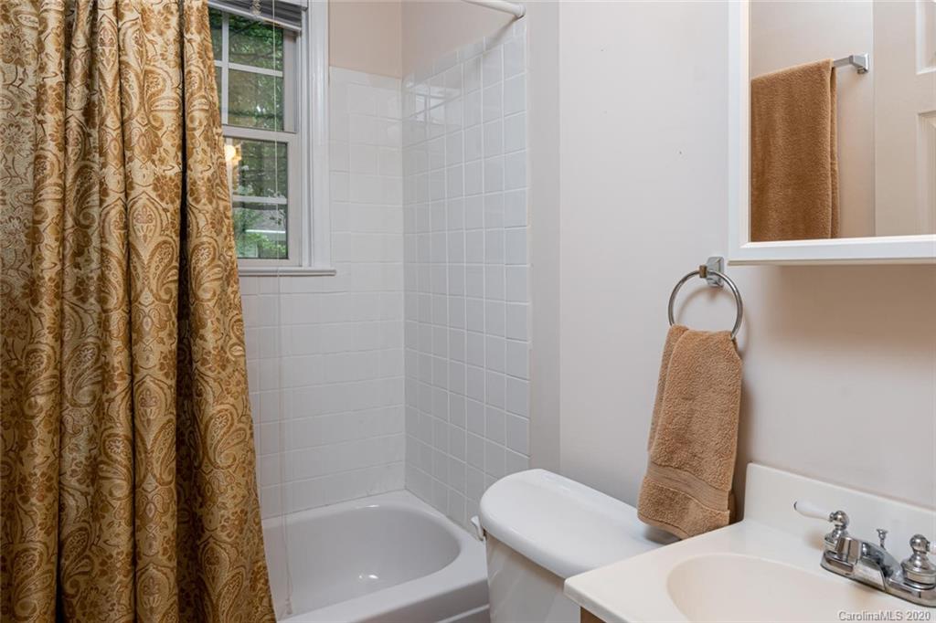 43 Bridgette Loop Road Hendersonville, NC 28791 - Photo 20 of 38 Gallery Image 20