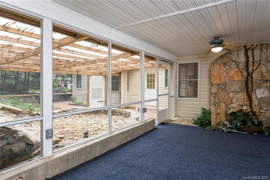 43 Bridgette Loop Road Hendersonville, NC 28791 - Photo 29 of 38 Gallery Image 29