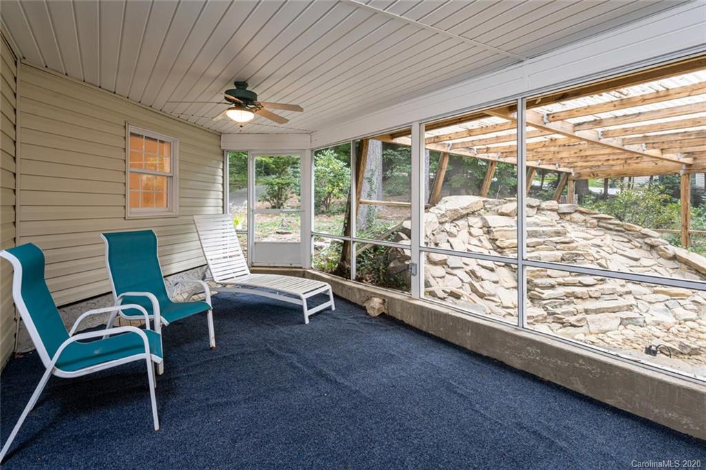 43 Bridgette Loop Road Hendersonville, NC 28791 - Photo 30 of 38 Gallery Image 30