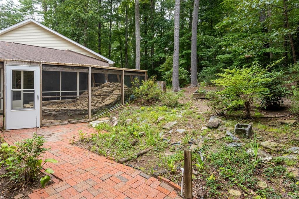 43 Bridgette Loop Road Hendersonville, NC 28791 - Photo 31 of 38 Gallery Image 31