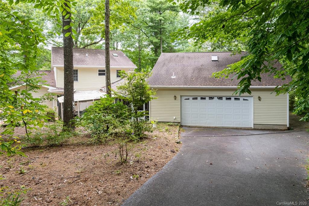43 Bridgette Loop Road Hendersonville, NC 28791 - Photo 33 of 38 Gallery Image 33