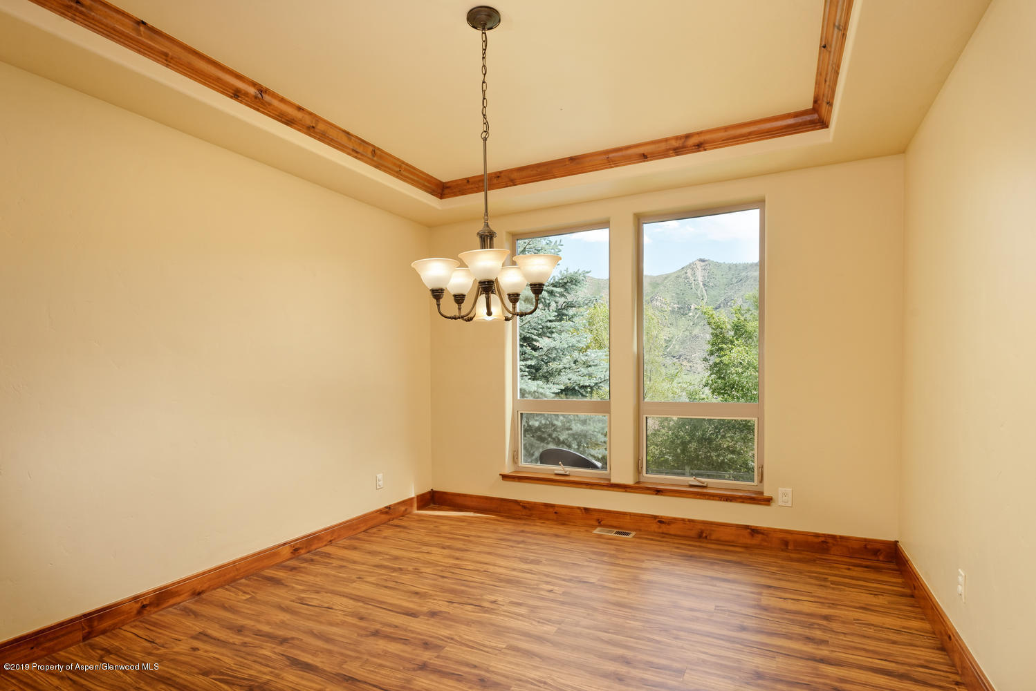 369 Faas Ranch Road New Castle, CO 81647 - Photo 6 of 26 dining room