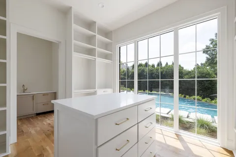 $6,750,000 | 2805 Tyne Boulevard, Nashville, TN 37215