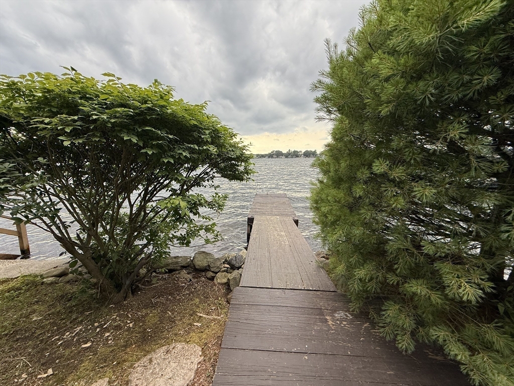 8 Long Island Webster, MA 01570 - Photo 11 of 42