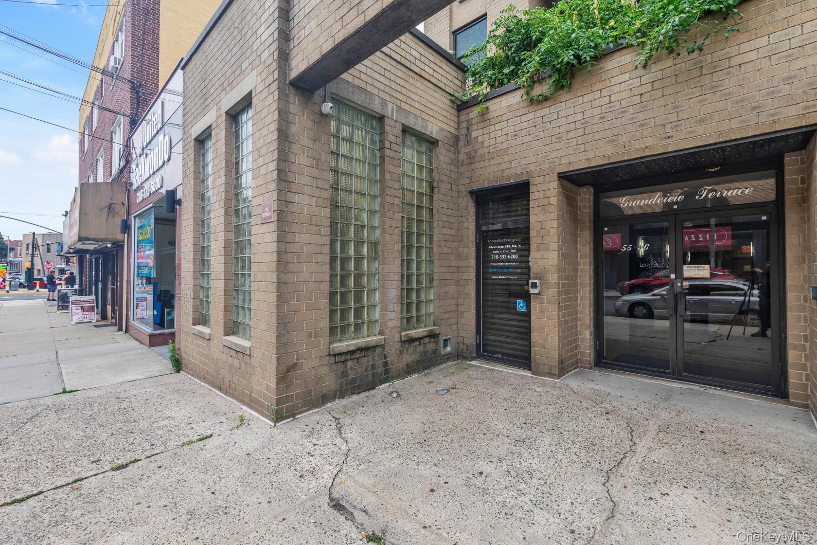 55-36 69th Place, Unit R3 Queens, NY 11378 - Photo 2 of 12