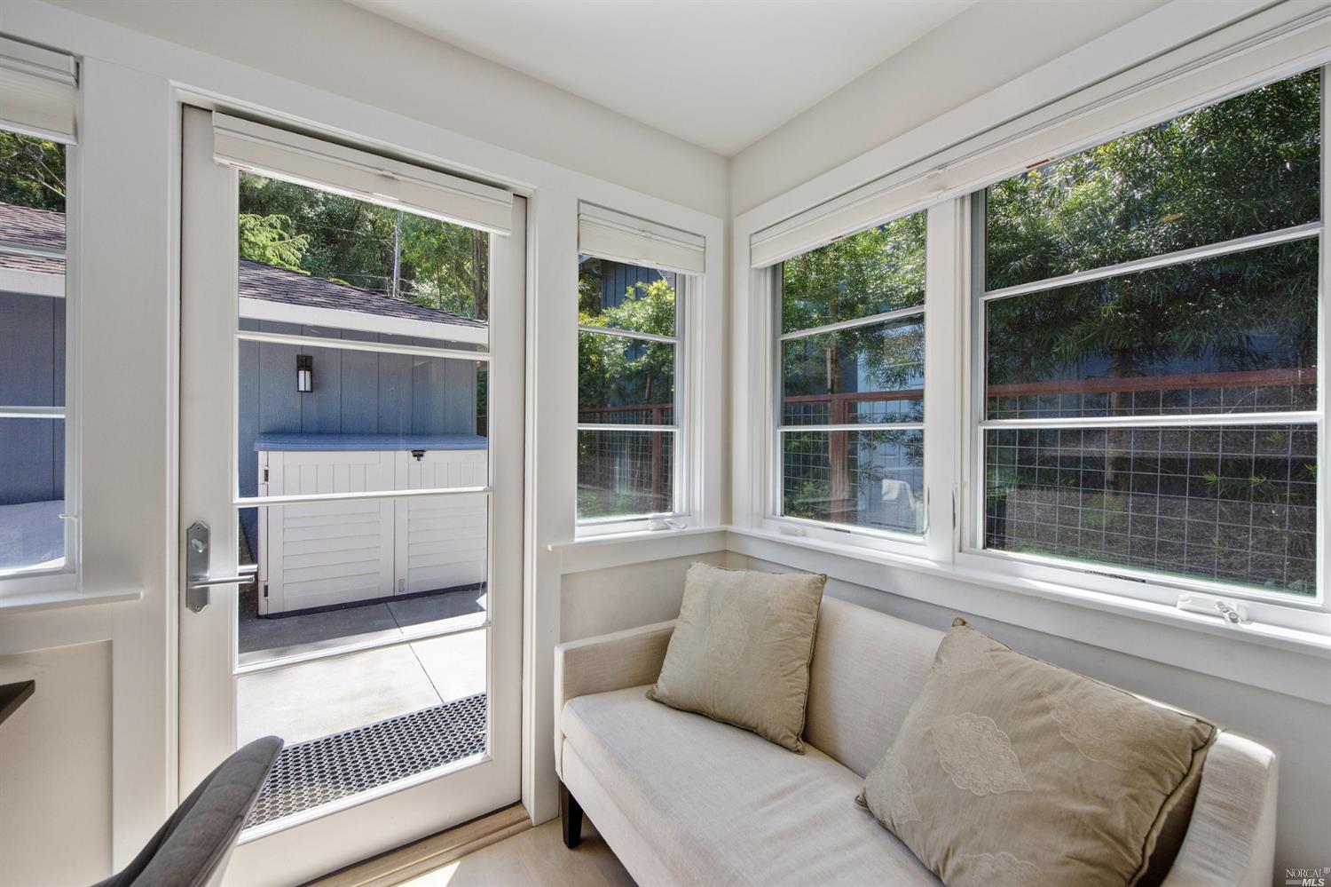 Laurel Way Mill Valley, CA 94941 - Photo 23 of 38