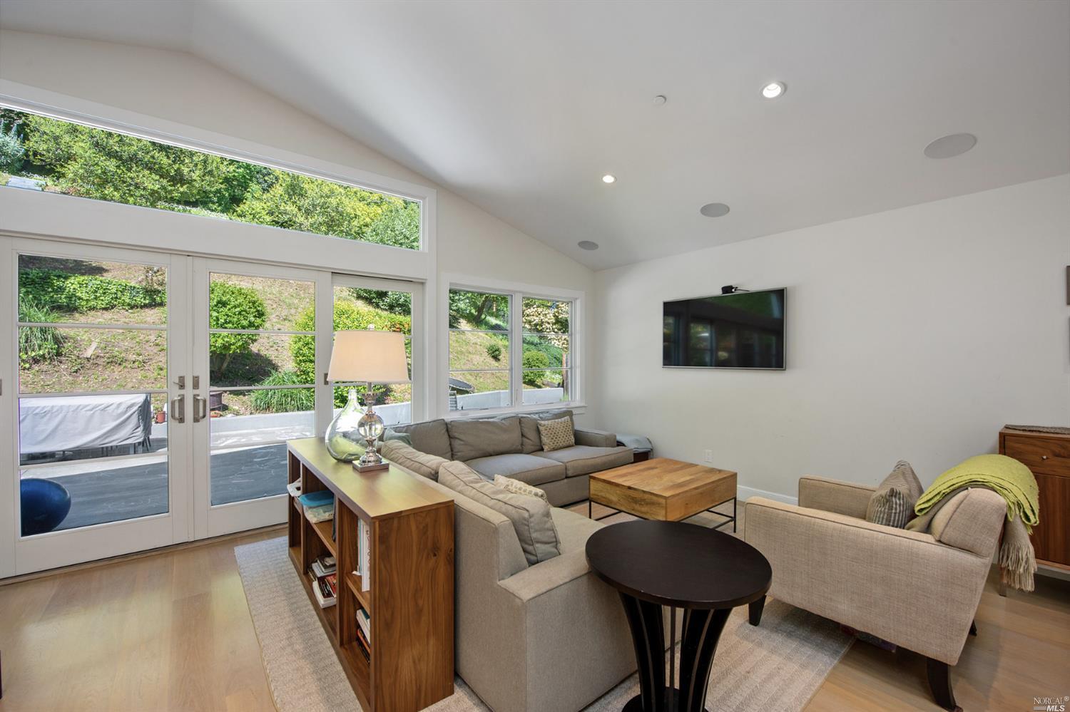 Laurel Way Mill Valley, CA 94941 - Photo 10 of 38