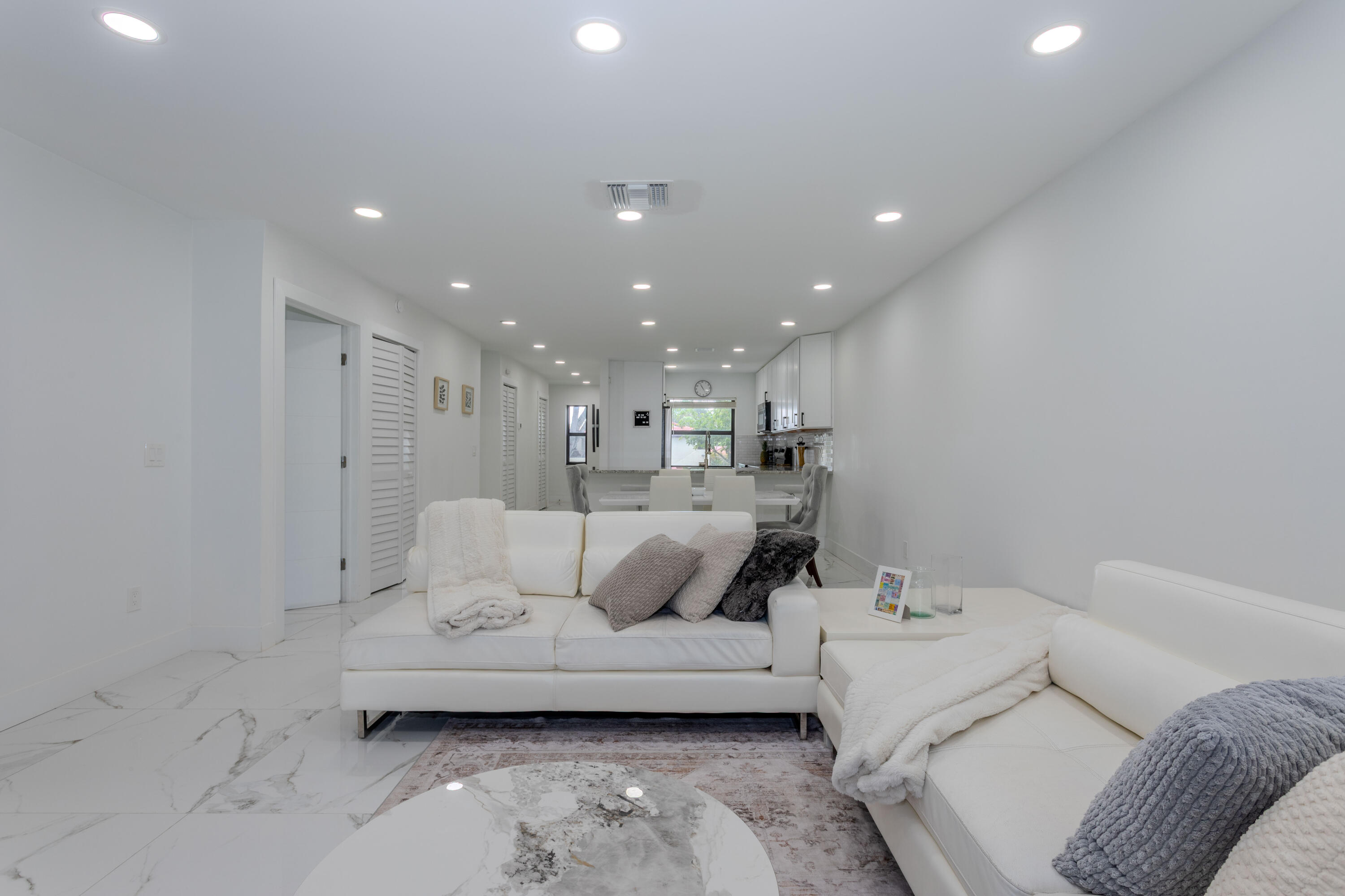 8545 Casa Del Lago, Unit F Boca Raton, FL 33433 - Photo 13 of 56 casa-7_1