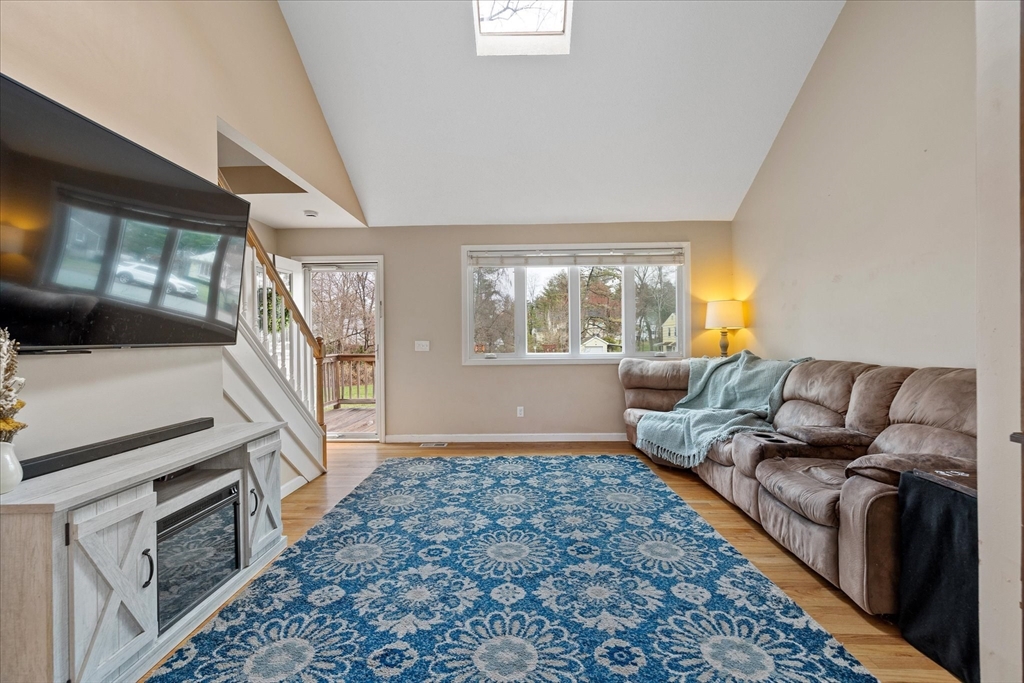 88 Harwich Road East Longmeadow, MA 01028 - Photo 8 of 33 Gallery Image 8
