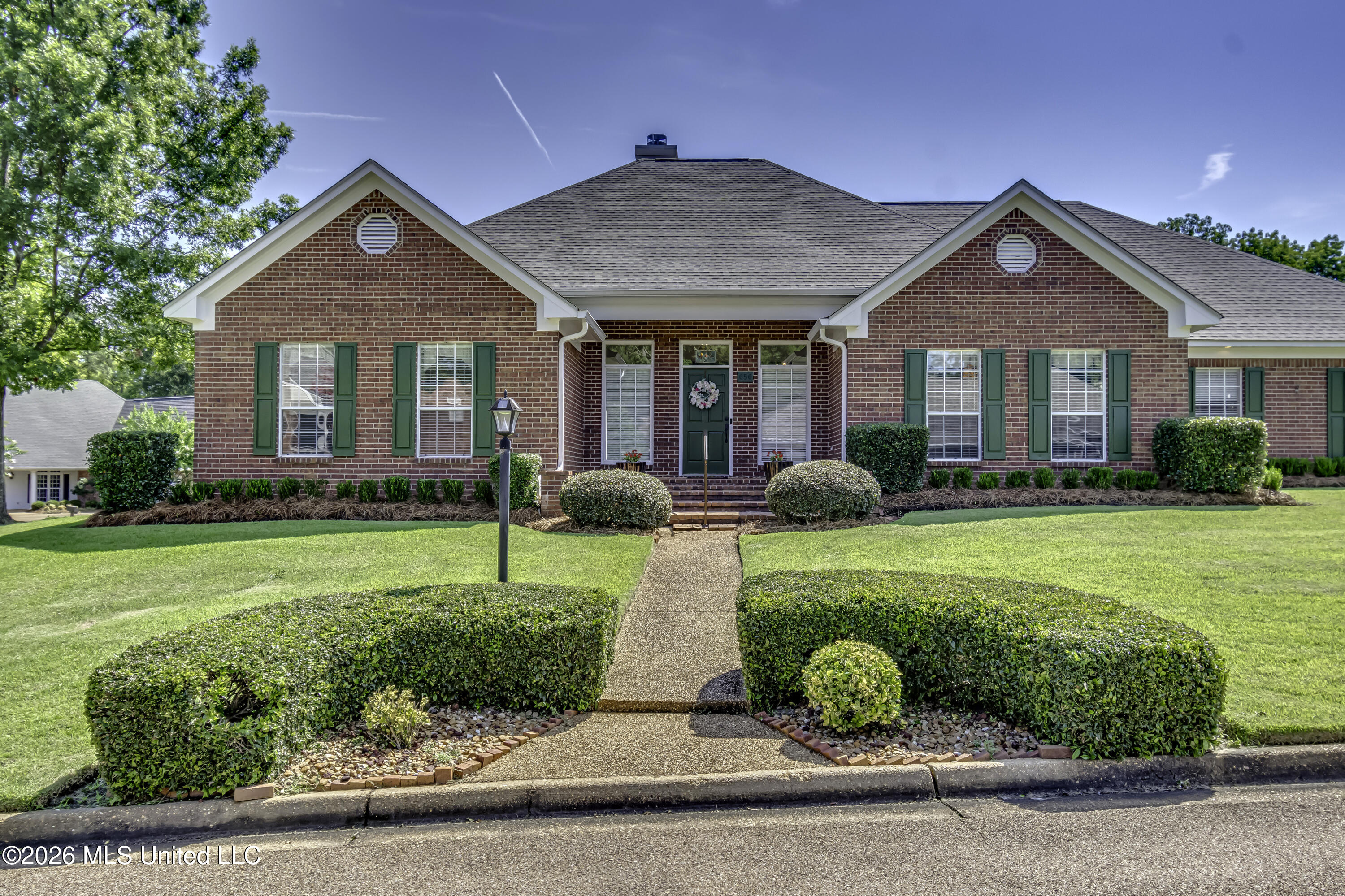 656 April Sound Pearl, MS 39208 - Photo 1 of 61 656 April Sound