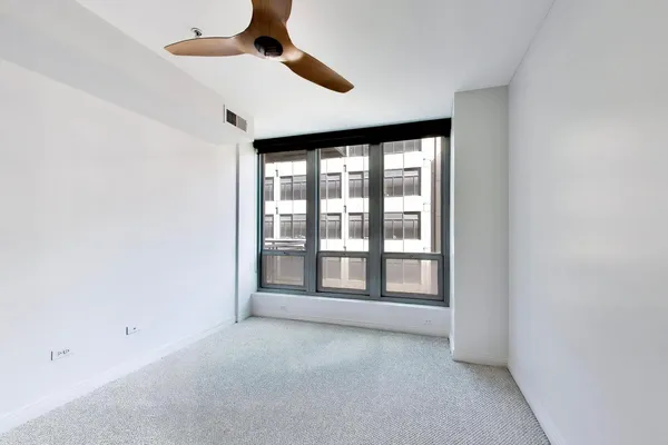 $295,000 | 565 West Quincy Street, Unit 801, Chicago, IL 60661