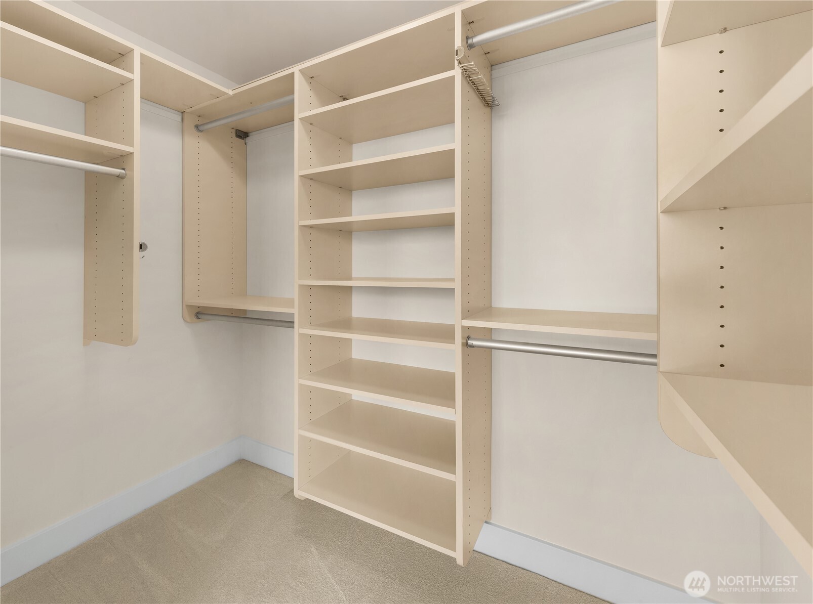 737 Olive Way, Unit 2704 Seattle, WA 98101 - Photo 11 of 27