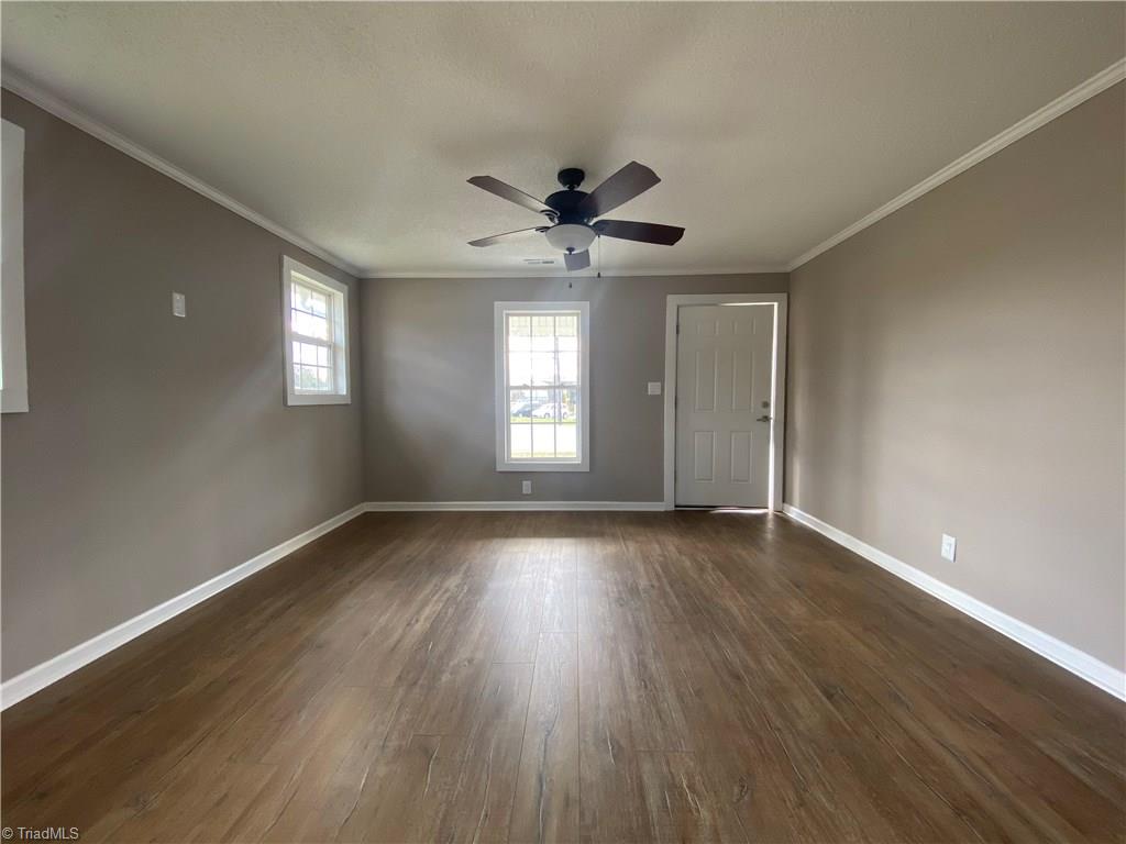 101 West Hanover Road Graham, NC 27253 - Photo 3 of 12 Gallery Image 3