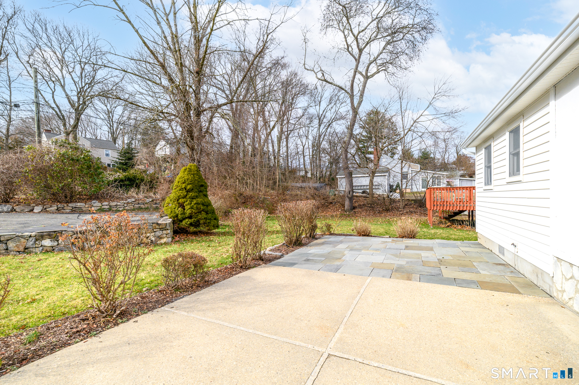 20 Rockmere Road Norwalk, CT 06851 - Photo 6 of 29