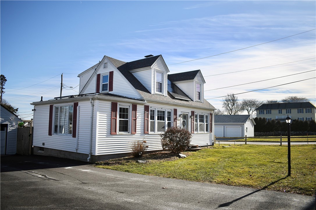 3075 East Main Road Portsmouth, RI 02871 - Photo 17 of 19