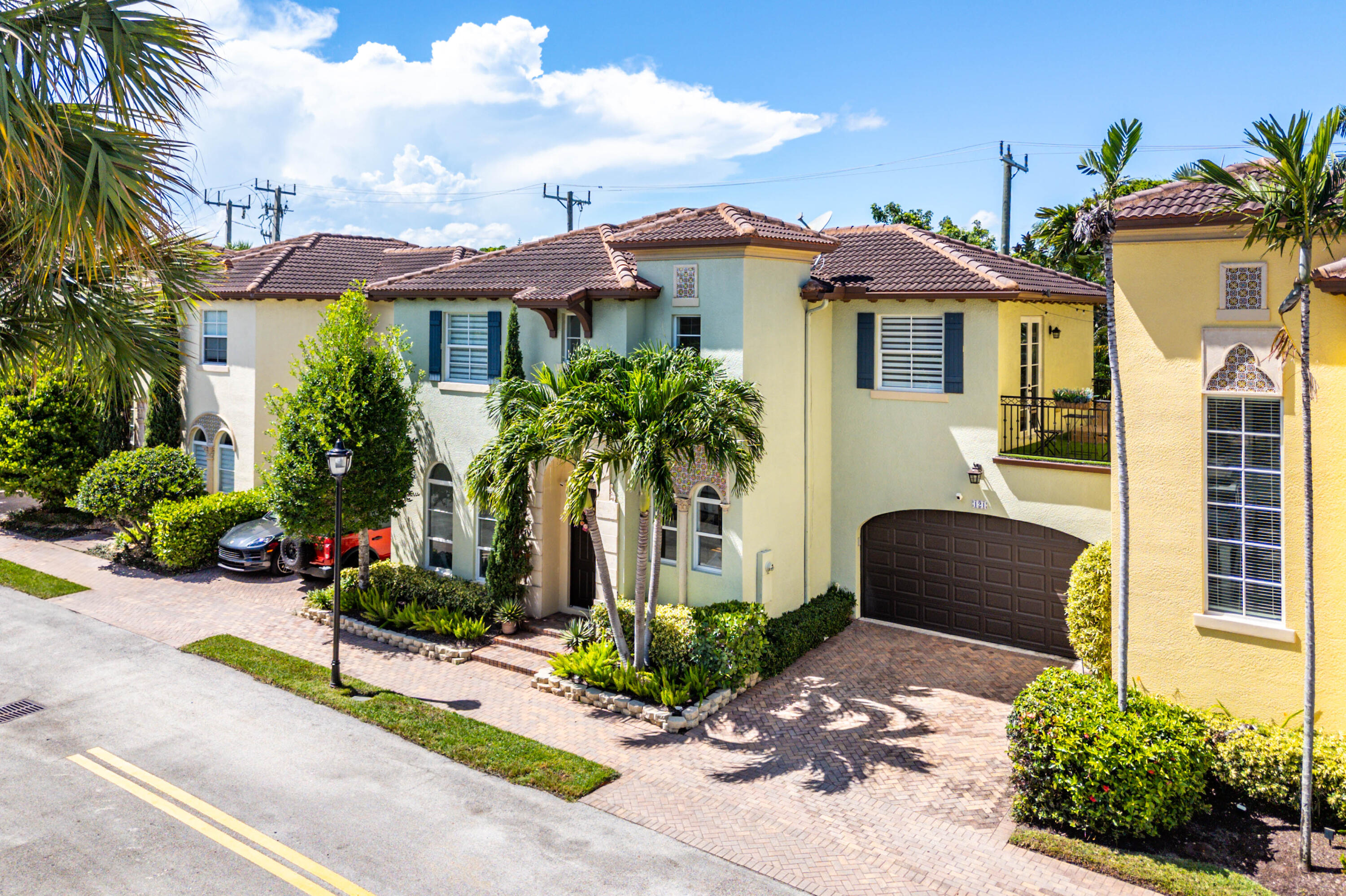 121 Via Poinciana Lane Boca Raton, FL 33487 - Photo 57 of 59 051-121ViaPoincianaLane-BocaRaton-FL-334