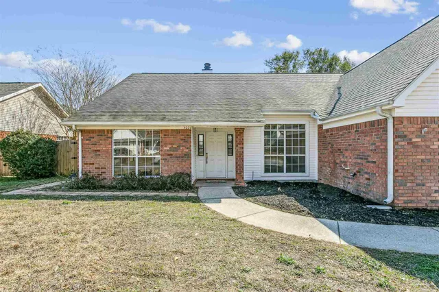 $349,900 | 4028 Leesway Circle, Pensacola, FL 32504